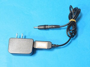送料無料 互換 クマガイ ワークマン 充電器 ACアダプタ 8.4V USBタイプ 変換プラグ付属 ヒーターベスト ぬくさに首ったけ SAD-084-01 管FG