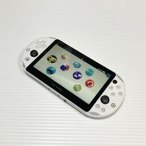 PS Vita 本体 うたのプリンスさまっ♪ マスコットキャラクターズ刻印モデル（グレイシャーホワイト）pch-2000 PSVITA_画像3