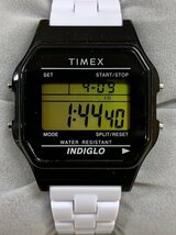 ■稼働品 TIMEX タイメックス TW2V20000 SS クオーツ 30ｍ防水 腕時計 ウォッチ ブラック系×ホワイト系_画像2