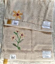 〈Sybillaシビラ〉厚地！フェイスタオル+ハンドタオル計２枚　花柄刺繍入　品番シール付_画像4