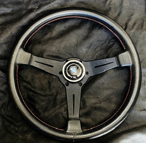 NARDI ナルディ パンチング レザー レッドステッチ 360mm