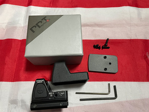 PPT Trijocon RMRタイプ ドットサイト ブラック 赤5段階 カバー付き グロック用マウント付き BK トリジコン チューブレス ダットサイト