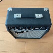 FENDER ギターアンプ Fender フェンダー フロントマン10G Frontman10G ジャンク中古_画像3