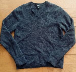  Uniqlo V neck sweater gray M(130~140 about?) wool boys man girls girl 