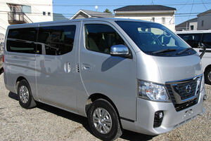 NV350　Caravan　ディーゼル　4WD　軽油　5 door　プレミアムGX　NavigationETC　5.4万km Authorised inspection査included！！