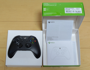 Microsoft WIRELESS CONTROLLER FOR XBOX ONE（XBOXゲームコントローラー）