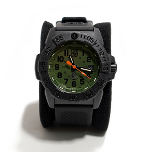 [ new goods genuine article USA buy ]Luminox Luminox # navy seal z color Mark Ref.3517.NQ # black #T25 wristwatch military watch 
