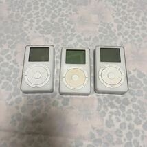 Apple iPod Apple iPod Classic 2nd Generation White 10GB A1019 2台　M8841 1台_画像1