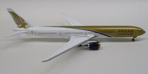 FLIGHTLINE 1/400 B777-300ER ガルフ・エア VT-JEH [4050]【D】krt110610_画像5