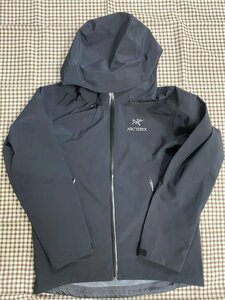 【アークテリクス +送料無料】マウンテンパーカ ARC‘TERYX BETA LT -Men‘s コートジャケット- M 黒