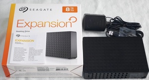 ■■ 送料無料 外付けハードディスク HDD 8TB Seagate Expansion 静音 箱付き■■