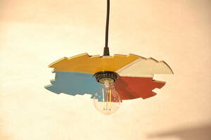展示品　レザーブロックライト　LED電球付きシーリングペンダントライト オリジナル　革製電球傘　