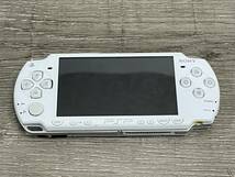 ☆ PSP ☆ プレイステーションポータブル セラミックホワイト 動作品 状態良好 本体のみ　Playstation Portable SONY バッテリー欠品 8578_画像3