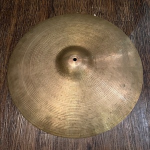 A Zildjian Aジルジャン 白抜きロゴ 推定70年代 ライドシンバル 20インチ 約2550g -h503