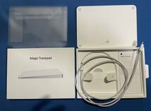 超美品 Apple Magic Trackpad 3 - ホワイト（Multi-Touch対応）MK2D3ZA/A 感圧タッチ、Multi-Touch/アップル マジックトラックパッド_画像2