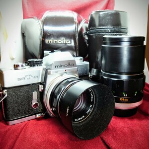 Q58【シャッターOK】MINOLTA SRT101 一眼レフ フィルムカメラ/MC ROKKOR-PF F:1.7 55mm/TELE F:2.8 135mm ミノルタ ボディ+レンズ×2セット