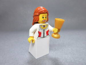 LEGO★C 正規品 お姫様 ミニフィグ 女王 クイーン 王女 同梱可能 レゴ お城シリーズ キャッスル キングダム 街娘 晩餐会ドレス スカート