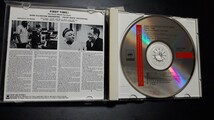 中古CD COUNT BASIE AND HIS ORCHESTRA APRIL IN PARIS カウント・ベイシー　　　　　　◆送料無料◆_画像3