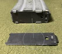 #. 米軍官給品/実物新型 M4, M16 30rd マガジンのfloor plate . USMCMA GPUL20/5/7_画像2