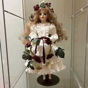  rare!!. month ... one point work original literary creation doll date & autographed!! bisque doll 