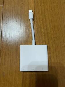 【Apple純正品】MacBook Pro Nothing ear (1) イヤフォン ヘッドフォン AirPods iPhone Watch USB-C Digital AV Multiportアダプタ