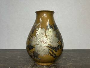 京都⑧ 素明刀 黄銅花象嵌花瓶 高さ25.0cm 重量1823g 花道具 cxp