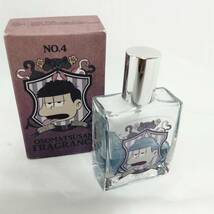 未使用 まとめ おそ松くんグッズ 100点以上 アクスタ 缶バッジ グラス ラバキーホルダー ぬいぐるみ クッション ポーチ【USED品】 22 00079_画像7