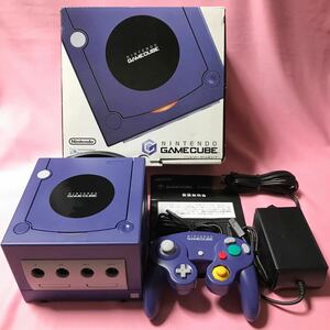 【元箱あり】任天堂　ニンテンドーゲームキューブ　DOL-101 バイオレット＋アダプター＋コントローラ1個＋取説　わりと綺麗です!