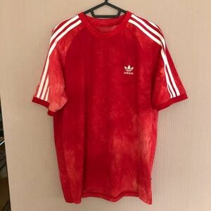 アディダス 半袖 Tシャツ赤　ムラ染　adidas×ファレルウィリアムス コラボTシャツ ムラ染め 美品