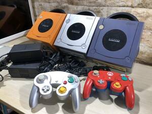 ゲームキューブ 本体×3 クラブニンテンドーオリジナルデザインコントローラー付き マリオ 赤 GAMECUBE 任天堂 現状品 札幌市