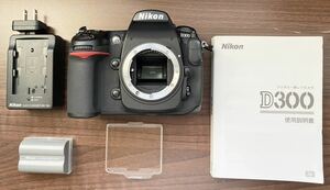 Nikon D300 ボディ ニコン デジタル一眼レフ 説明書付