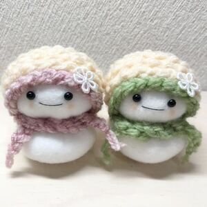 ハンドメイド　ゆきだるま クリスマス　冬のインテリア　雪だるま　毛糸の帽子