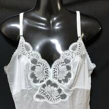 SX-340　☆♪The CB Bonjoly co Beauty Ladys Lingerie ♪☆　エレガンスラヴリースリップ　Lサイズ（B90cm 　丈70cm）_画像1