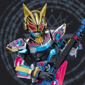 S.H.Figuarts 仮面ライダーナーゴ ビートフォーム