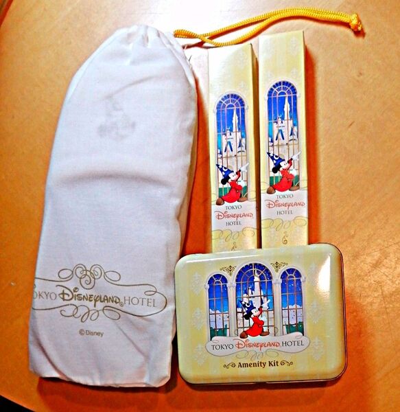【未使用】東京ディズニーホテルランドホテル アメニティセット 子供用スリッパ 歯みがきセット