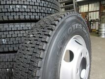 送料無料 新品スタッドレス 225/80R17.5 DUNLOP SP001 23年 4トン車17.5×6.00 6穴 再塗装 6本 フォワード レンジャー ファイター等_画像1