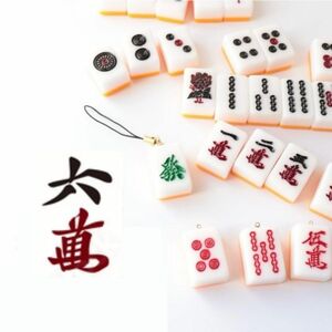 【ハンドメイド】麻雀牌ストラップ「六萬」