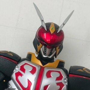 中古品 S.H.Figuarts フィギュアーツ 仮面ライダー剣 仮面ライダーカリス