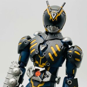 中古品 S.H.Figuarts フィギュアーツ 仮面ライダー龍騎 オルタナティブ・ゼロ