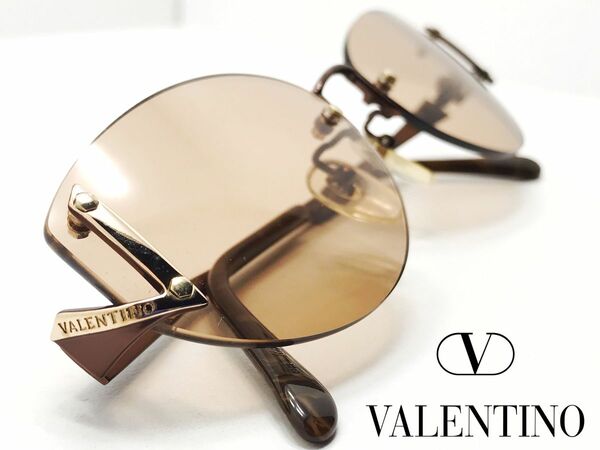 【高級品】VALENTINO VG20443 価格:¥99,264 百貨店購入 サングラス/メガネ