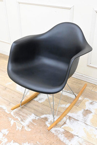 ML10li Pro duct Eames shell chair chair rocking chair black locking shell chair 