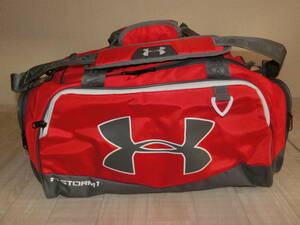 3 times use * Under Armor *2way light weight Boston bag *UNDERARMOUR* red *.. travel cap . interval school .. etc. 