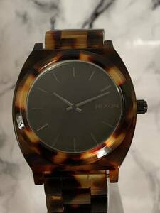 【1円スタート】【電池交換済】Nixon ニクソン べっこう柄　クォーツ 腕時計 ユニセックス　MORE IS MORE THE TIME TELLER ACETATE