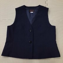 O420/(中古)広島・兵庫方面 女子制服3点 /11/160/W66/ブラウス/ベスト/冬スカート/紺/KANKO/TOMBOW/冬用/冬服/高校/中学校/学生服_画像2