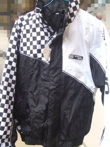 未使用 SUZUKI スズキ SOLIO ソリオ BLACK&WHITE 中綿ジャケット ジャンパー Mサイズ 