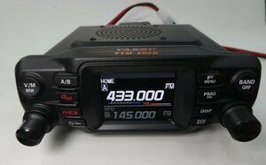 YAESU FTM-200D C4FM/FM 144/430MHz50W トランシーバー　中古