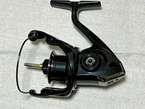 美品 SHIMANO 19 Vanquish 3000MHG フルベアリング仕様 ステラのバリアギアとピニオンギア換装済 ボディのみ　ヴァンキッシュ STELLA