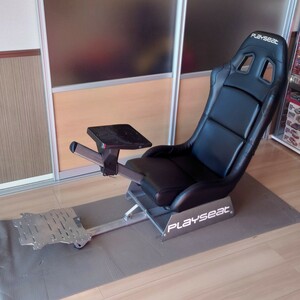 プレイシート エボリューション Playseat Evolution ゲーミングシート 