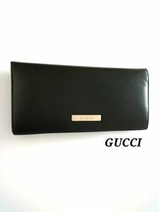 GUCCI　グッチ　レザー　ロゴプレート　長財布