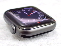 【中古 良品】Apple Watch SE GPSモデル 40mm 3H135J/A スペースグレイアルミニウムケース A2351 本体(NMA100-2)_画像3